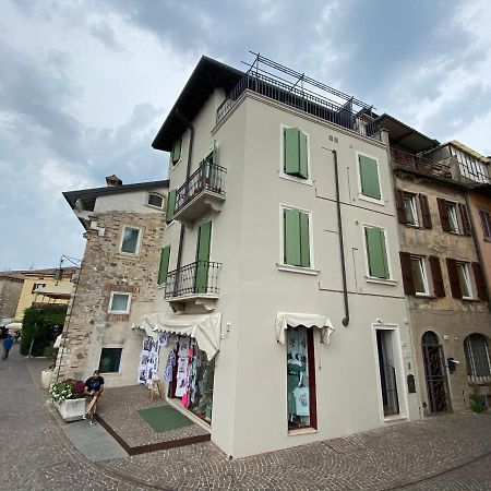 Ferienwohnung Castello Mavino Sirmione Exterior foto