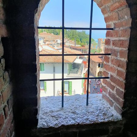 Ferienwohnung Castello Mavino Sirmione Exterior foto