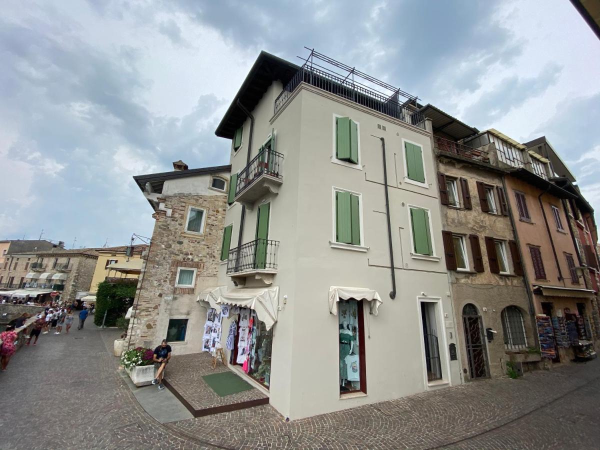 Ferienwohnung Castello Mavino Sirmione Exterior foto