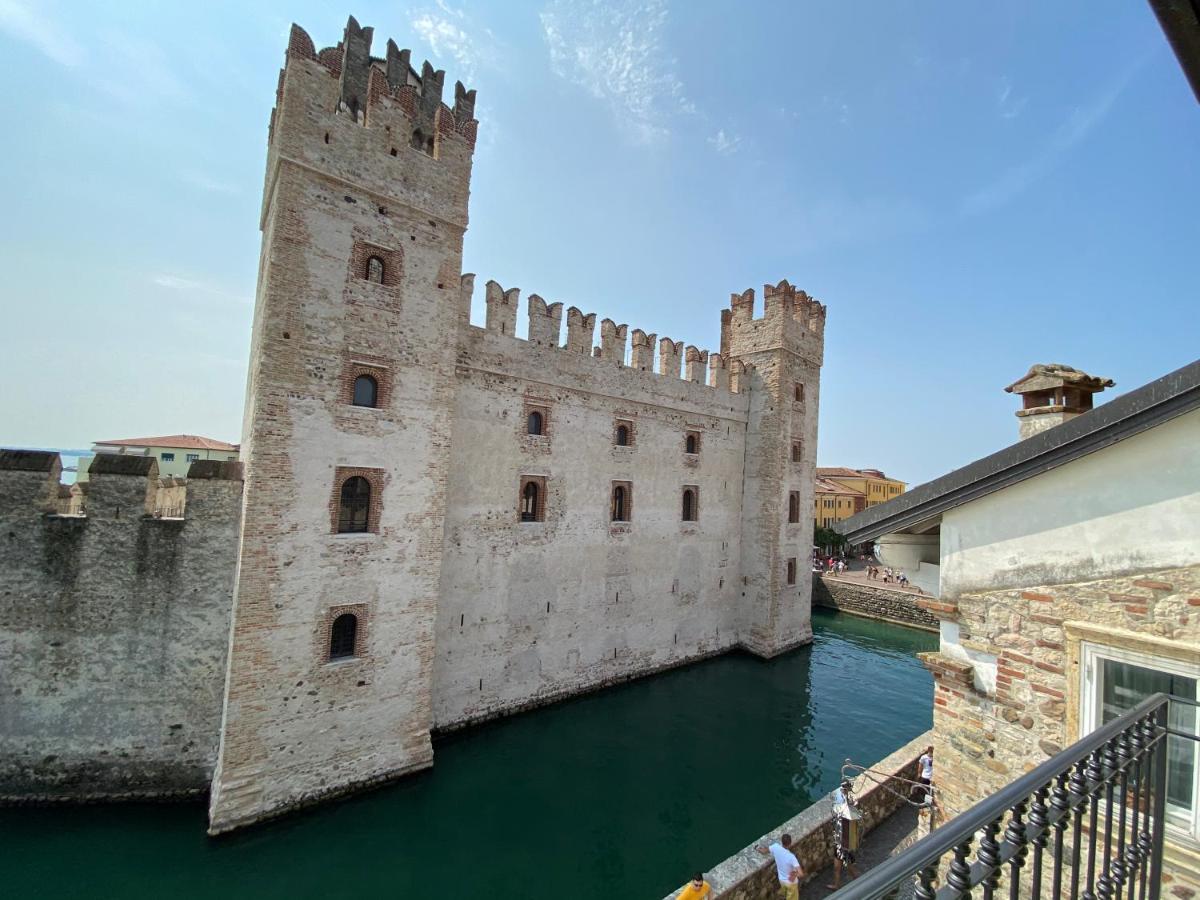 Ferienwohnung Castello Mavino Sirmione Exterior foto