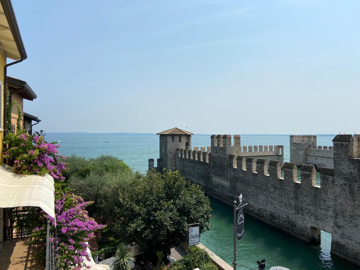 Ferienwohnung Castello Mavino Sirmione Exterior foto