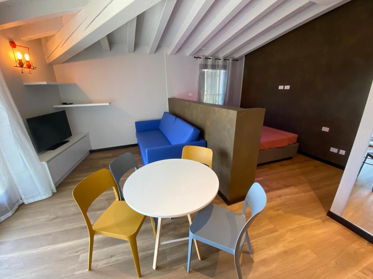 Ferienwohnung Castello Mavino Sirmione Exterior foto